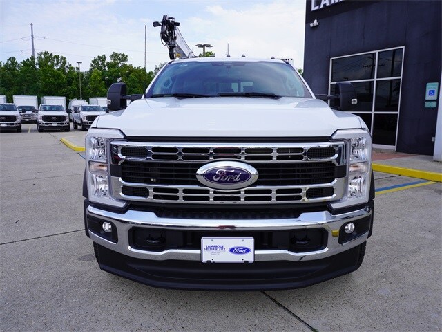 2024 Ford F-550 XL photo 2