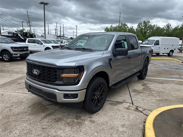 2025 Ford F-150 STX photo 3