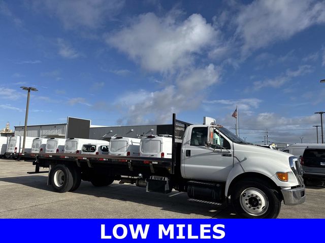 2015 Ford F-650's photo