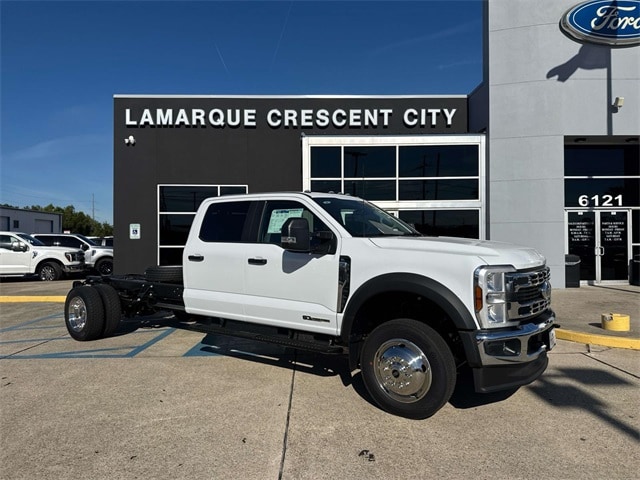 2026 Ford F-550 Super Duty Chassis Cab XL's photo