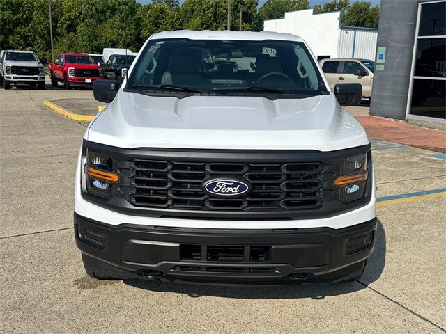 2025 Ford F-150 XL photo 2