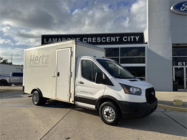 2022 Ford Transit Cutaway Base's photo