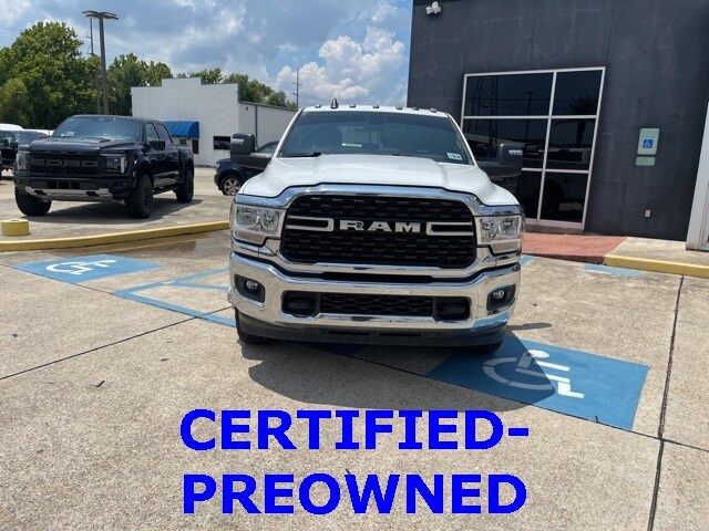2023 Ram 3500 Big Horn photo 2