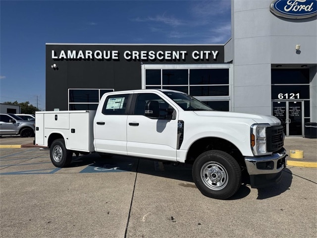 2026 Ford F-250 Super Duty XL's photo