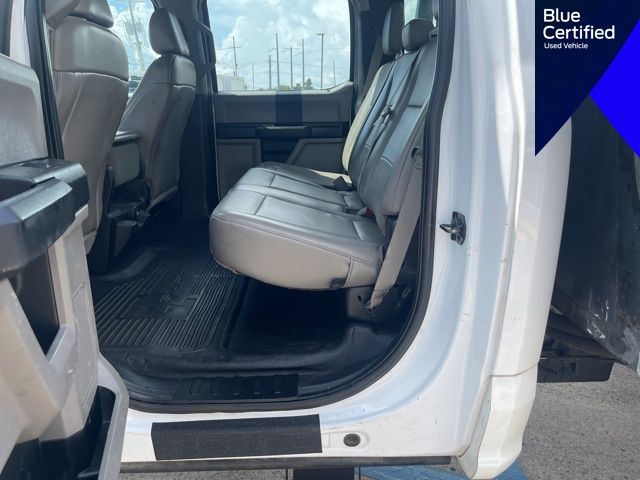 2019 Ford F-350 Super Duty Chassis Cab XL - Photo 20
