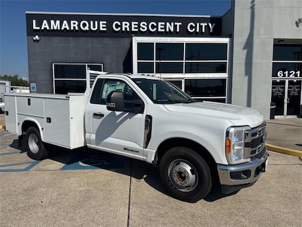 2023 Ford F-350SD XL Chassis