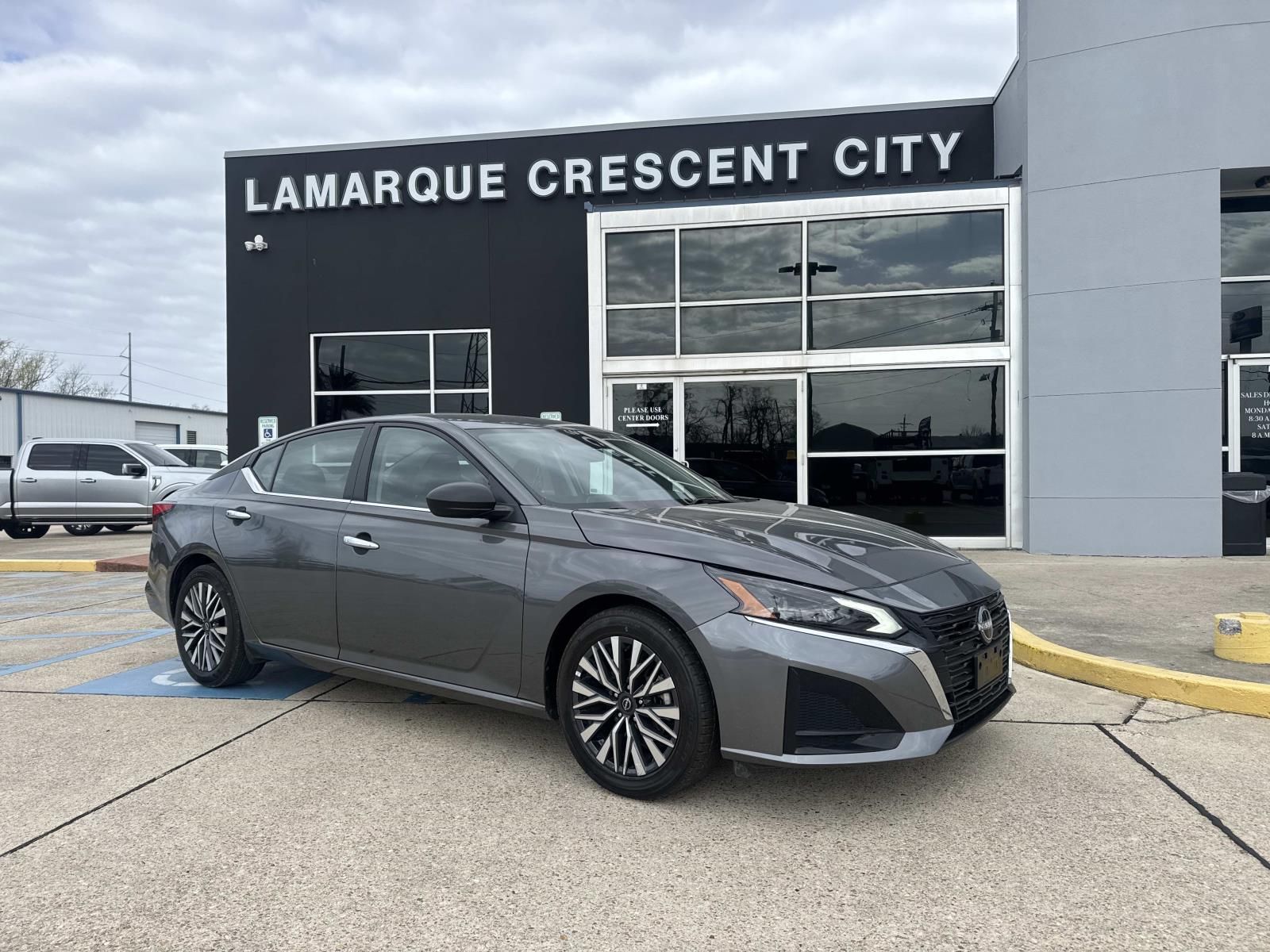 2025 Nissan Altima