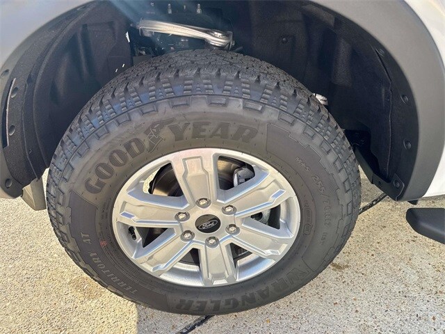 2025 Ford Ranger XL photo 2