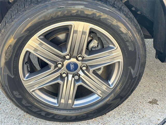 2020 Ford F-150 Lariat photo 4