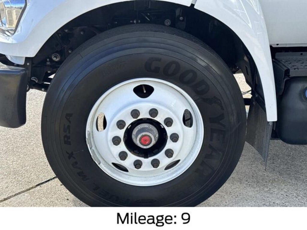 Used 2025 Ford F-650SD Base Truck