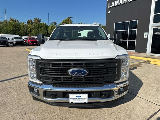 2026 Ford F-250 XL photo 2