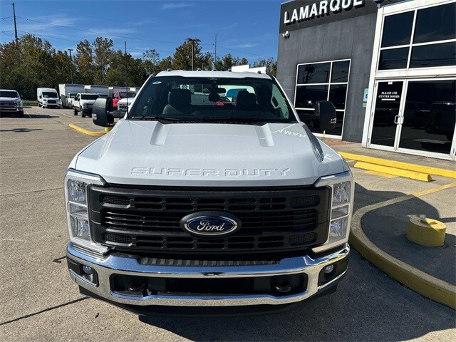 2024 Ford F-250 photo 2