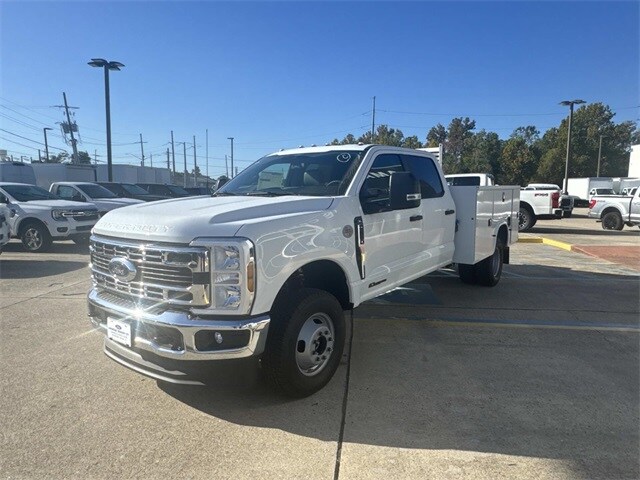 2026 Ford F-350 XL photo 3