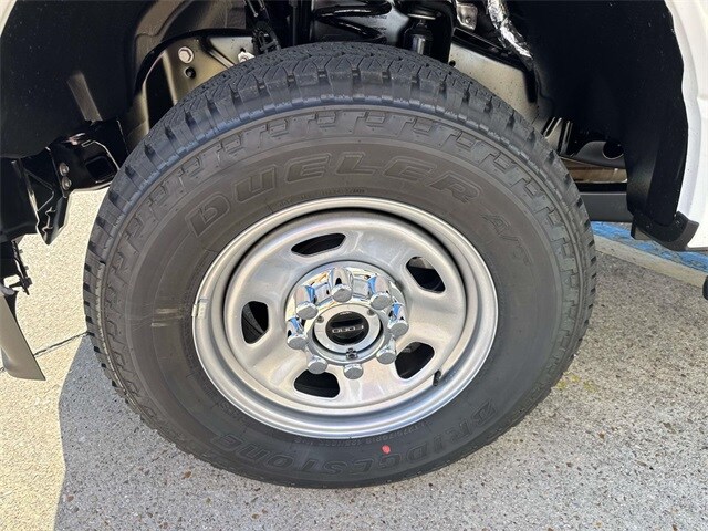 2026 Ford F-350 XL photo 4