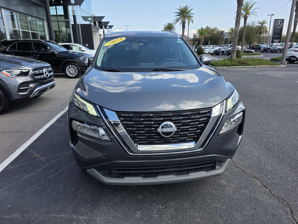 Used 2023 Nissan Rogue FWD SV Sport Utility