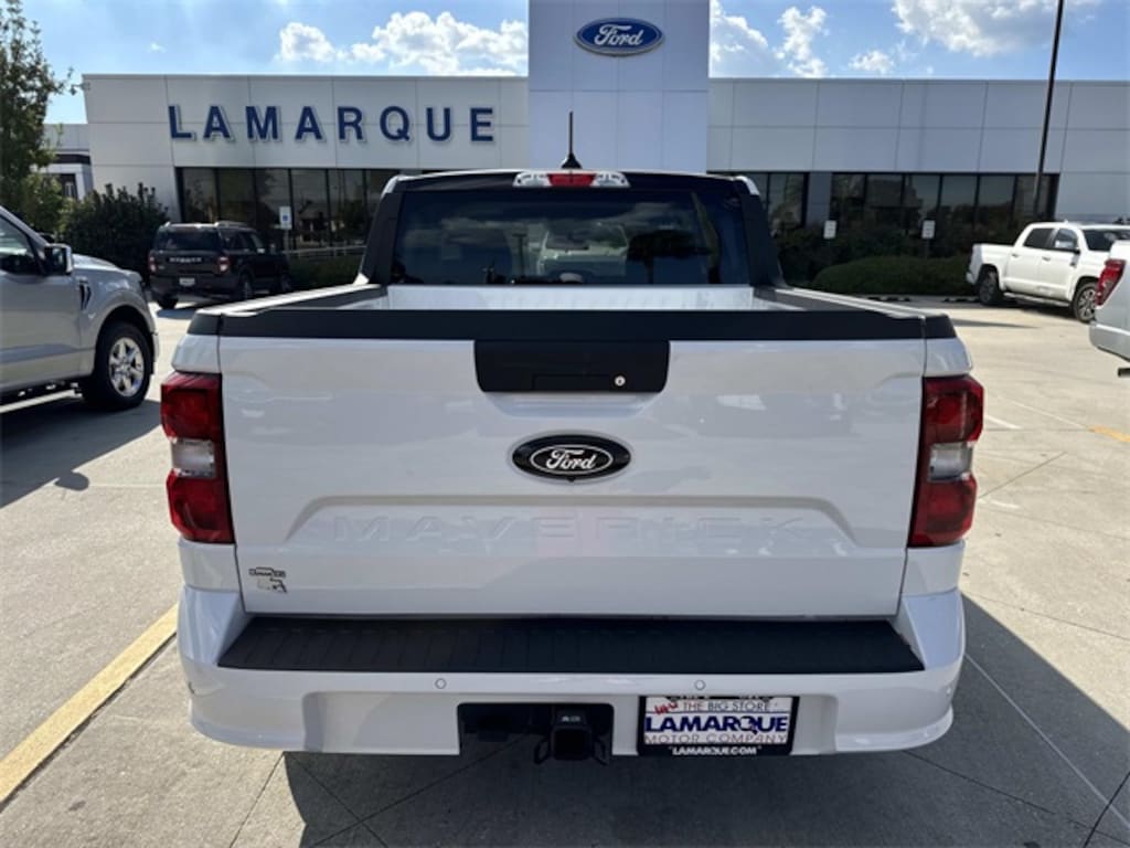 New 2025 Ford Maverick Lobo Standard Truck