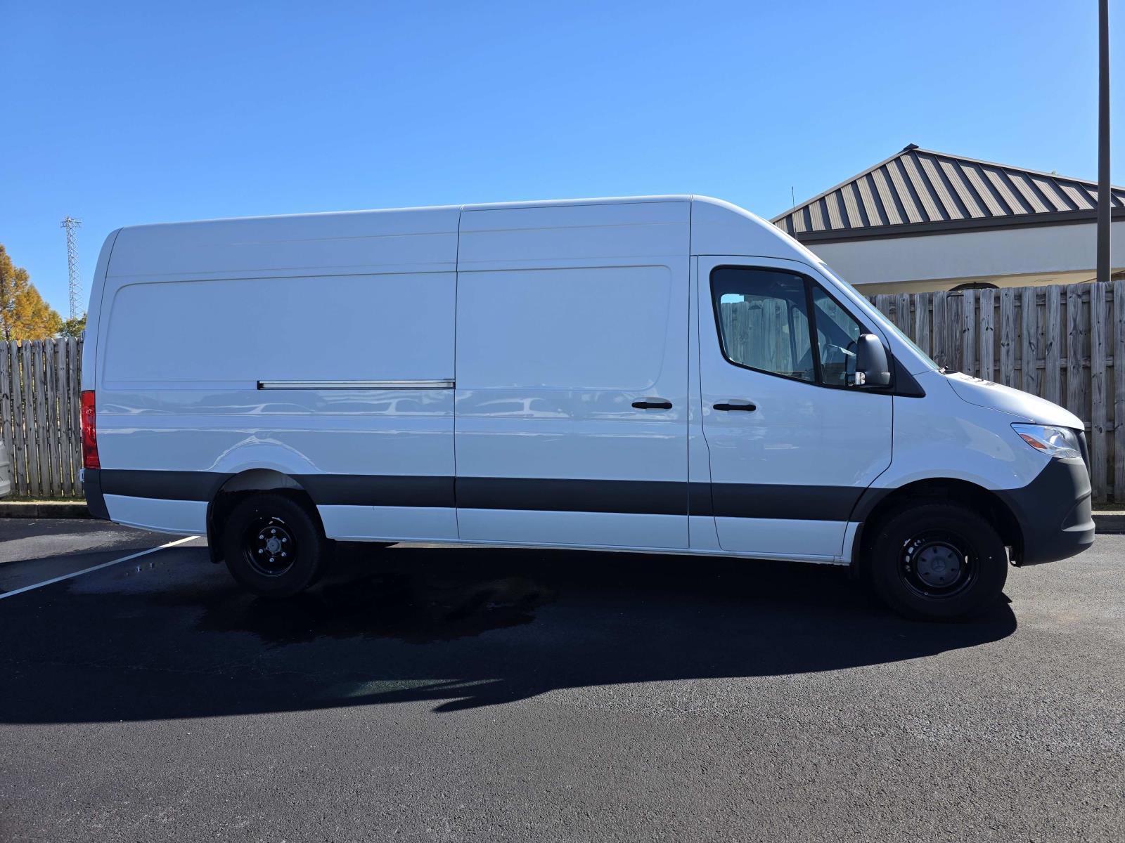 2024 Mercedes-Benz Sprinter Cargo Van Base's photo