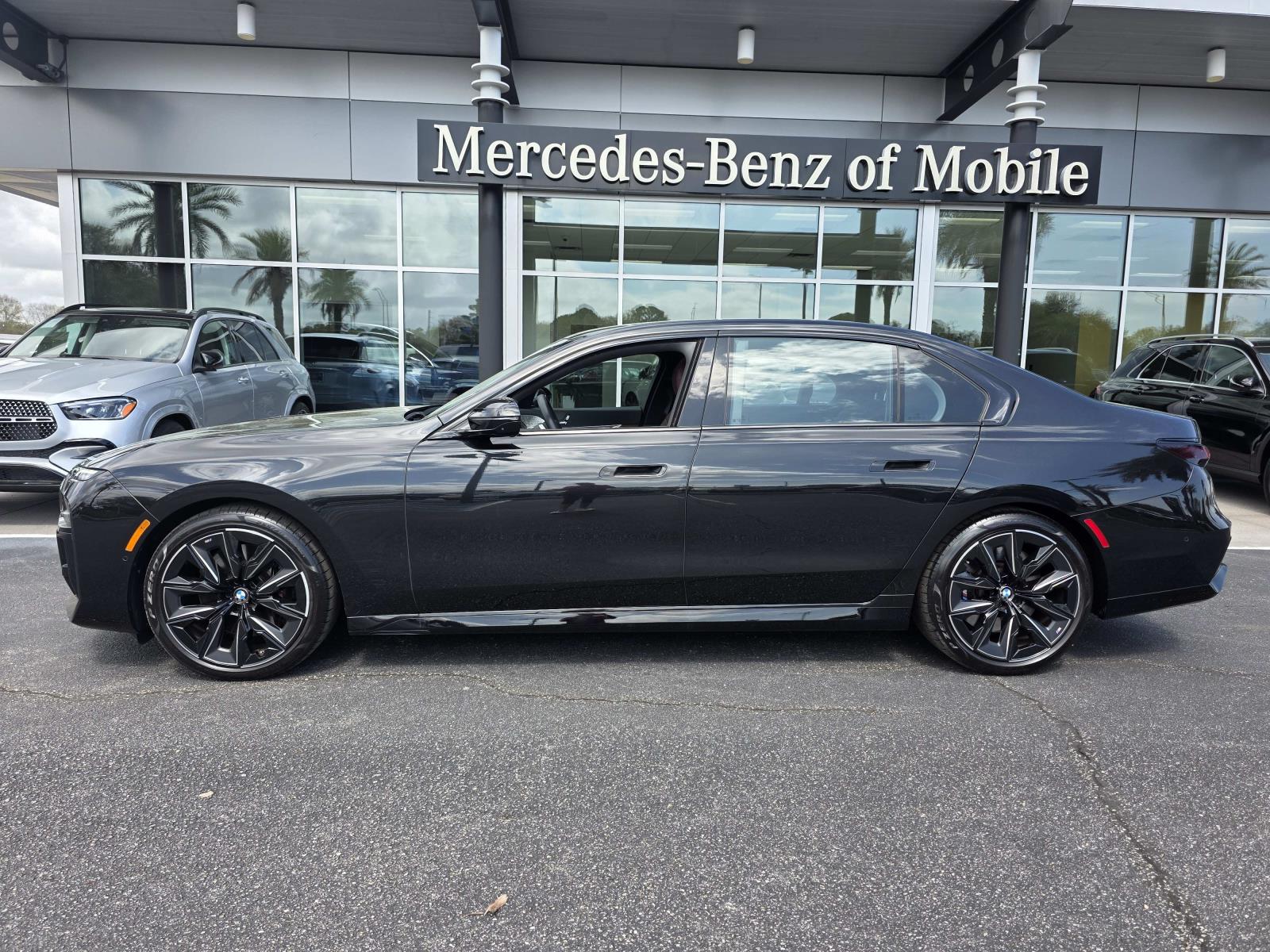 2024 BMW 7 Series 760i xDrive's photo