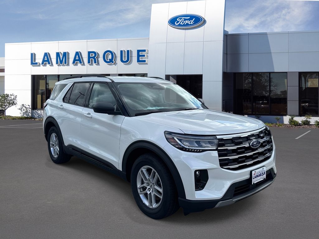 2026 Ford Explorer's photo