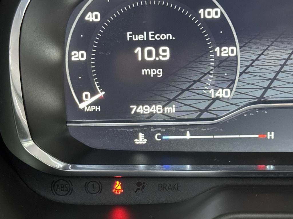 Used 2022 GMC Yukon XL 4WD AT4 Sport Utility