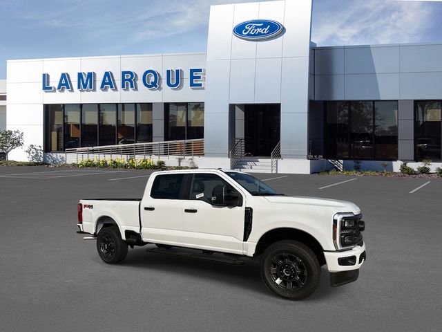 2026 Ford F-250 Super Duty XL's photo