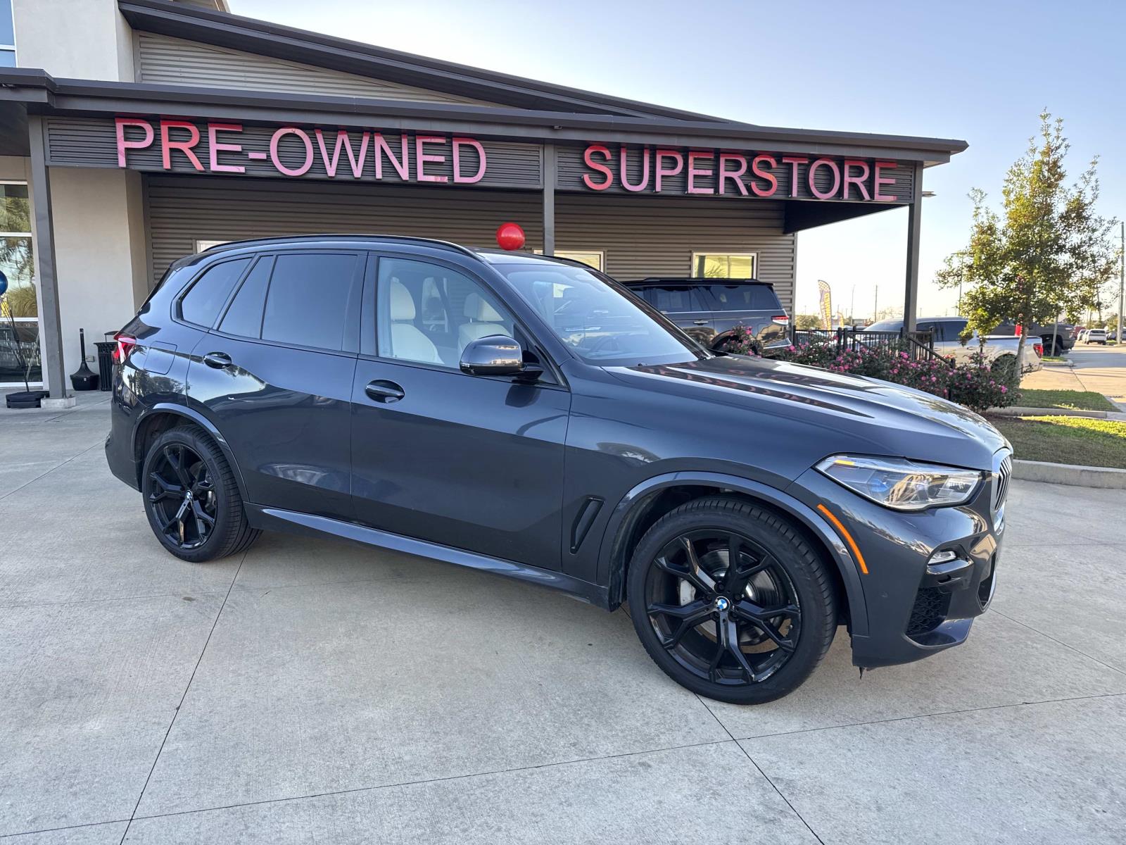 2019 BMW X5 40i's photo