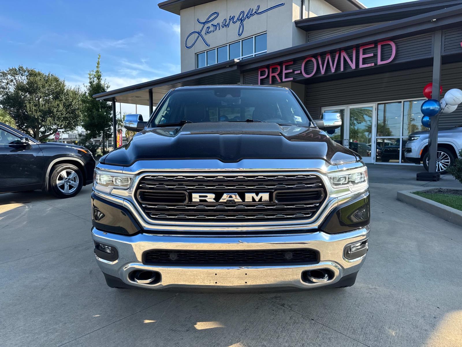 2022 Ram 1500 Limited photo 3