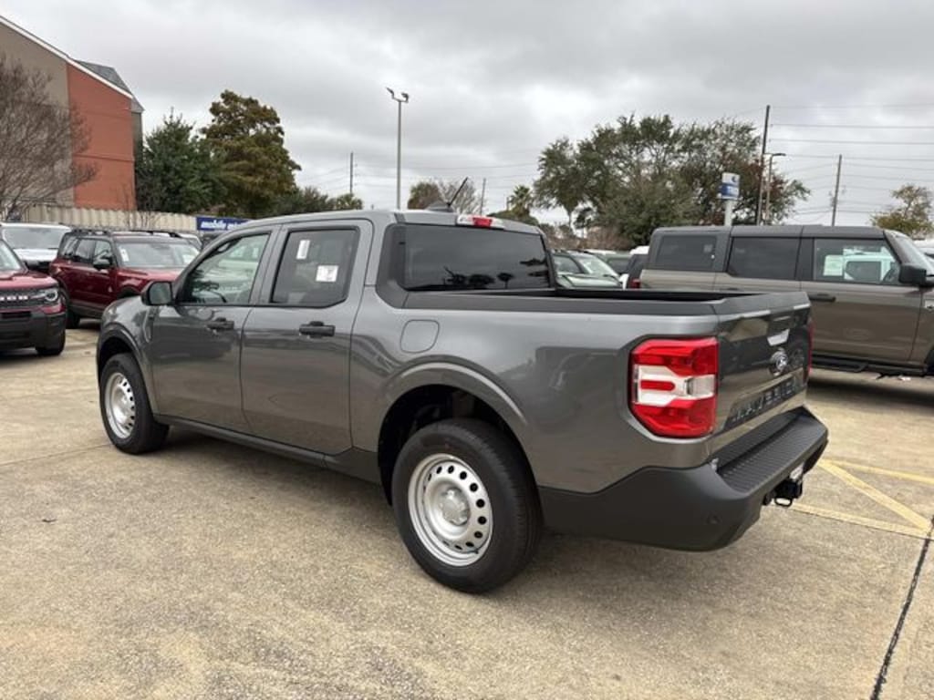 New 2025 Ford Maverick XL Truck