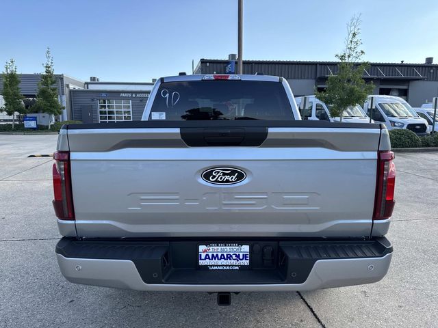 2025 Ford F-150 XLT photo 2