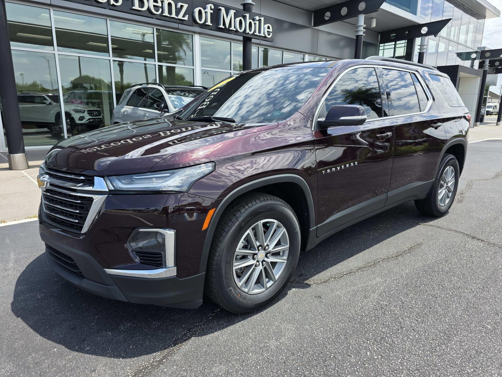 Used 2022 Chevrolet Traverse 1LT with VIN 1GNERGKW9NJ162790 for sale in Kenner, LA
