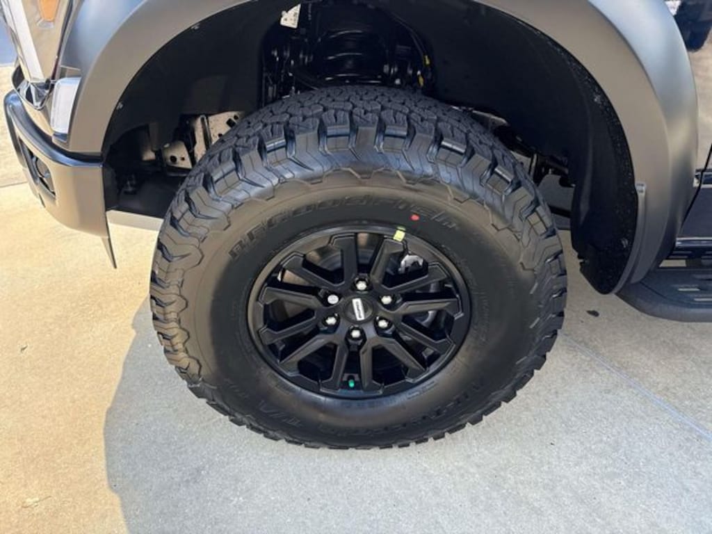 New 2025 Ford F-150 Raptor Truck