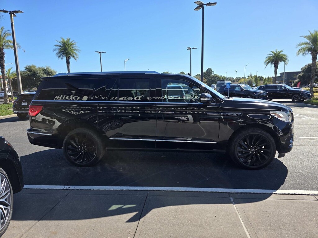 Used 2021 LINCOLN Navigator L Reserve 4x4 Sport Utility