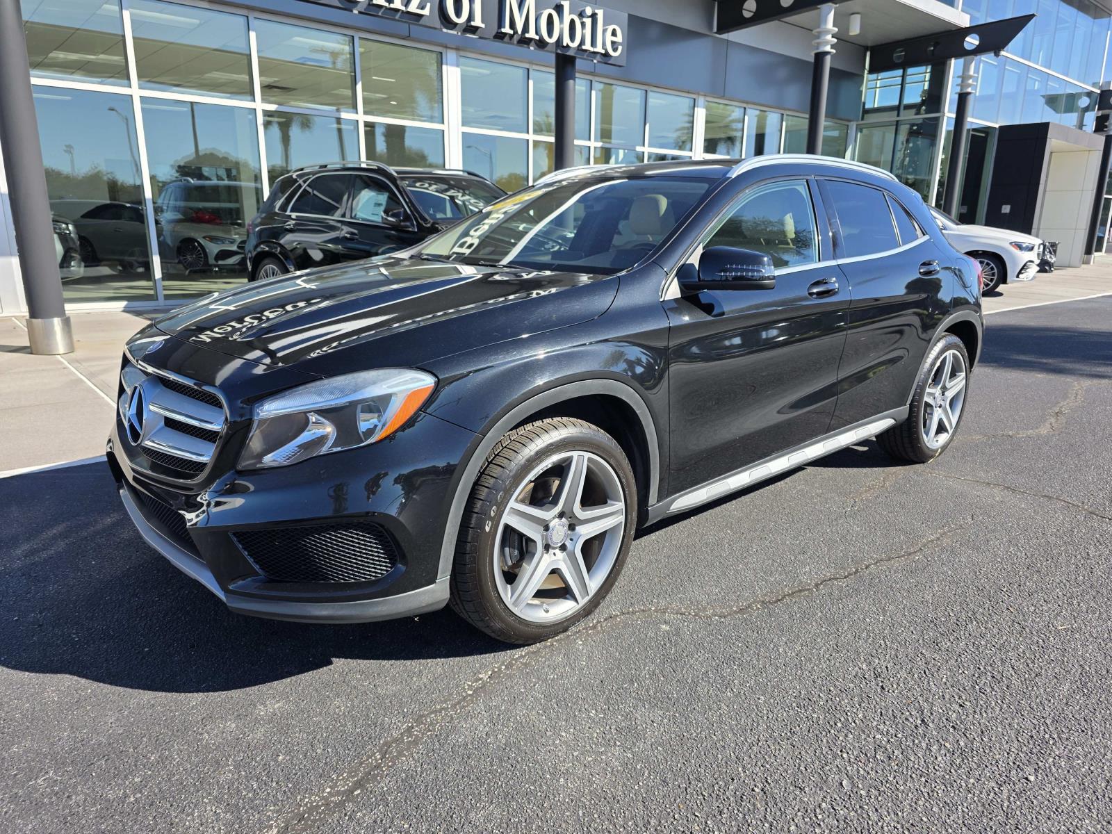 2015 Mercedes Benz GLA 250 photo 2