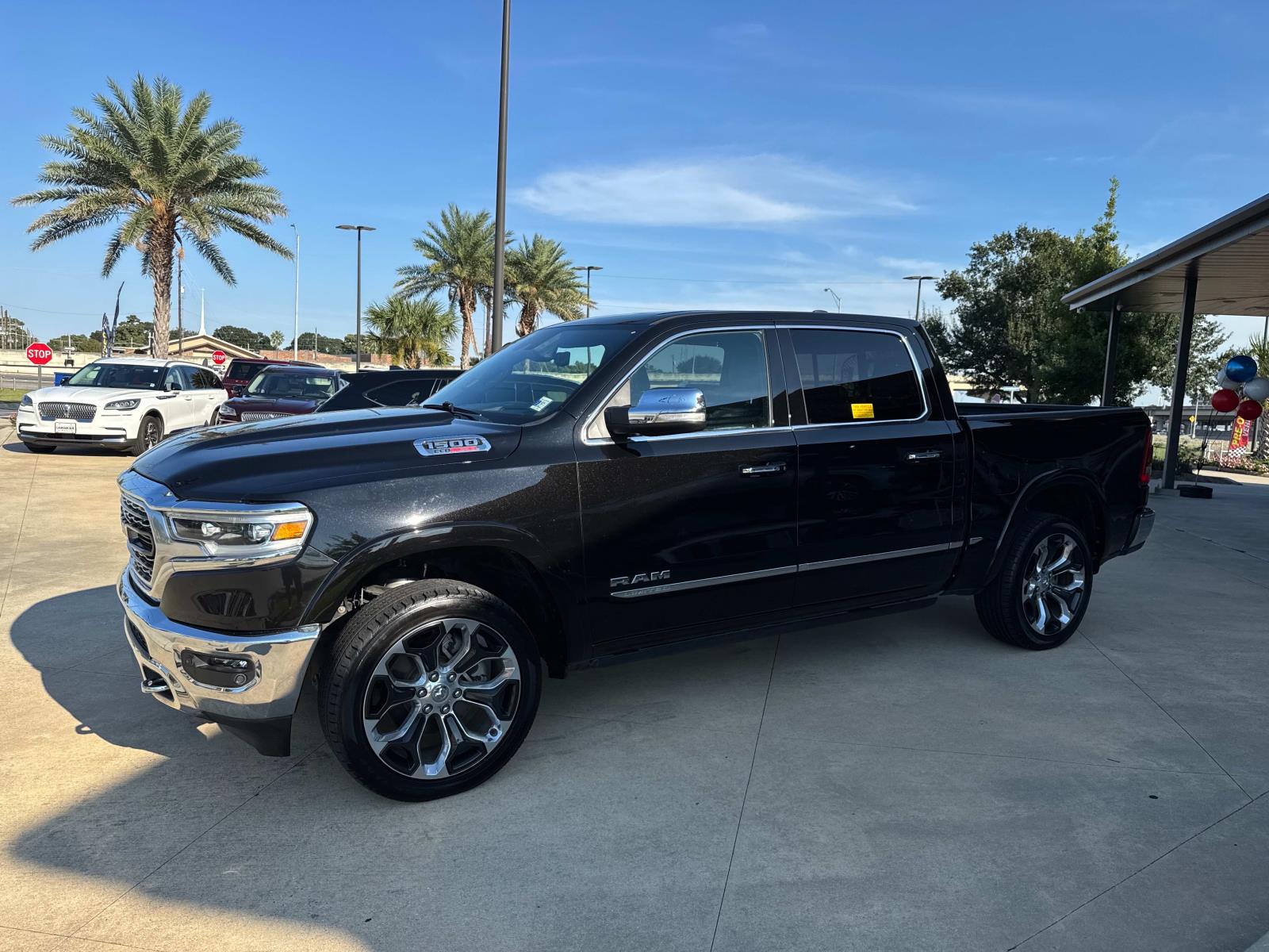2022 Ram 1500 Limited photo 4