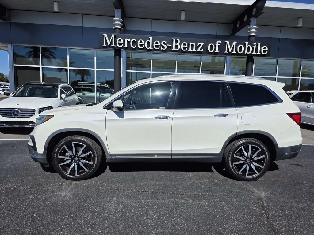 Used 2019 Honda Pilot Touring 7-Passenger 2WD Sport Utility