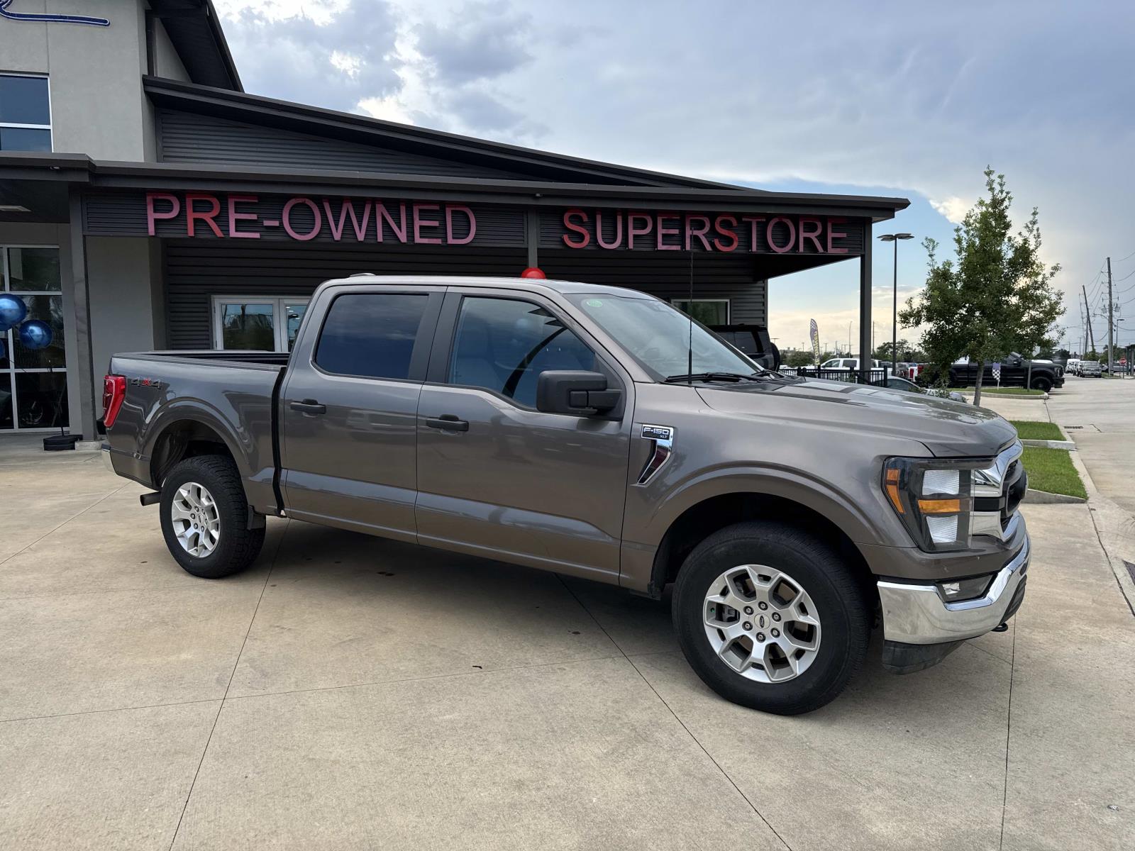 2023 Ford F-150 XLT's photo