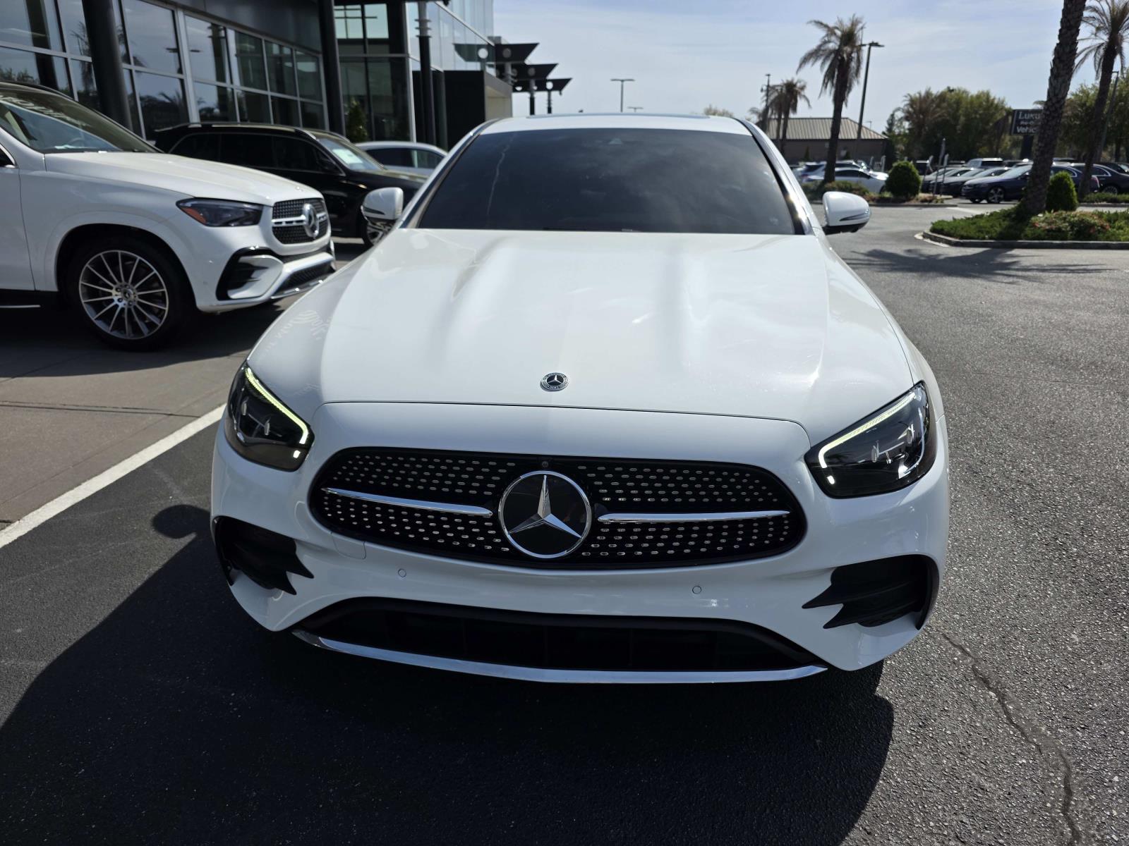 2022 Mercedes Benz E 350 Sedan photo 3