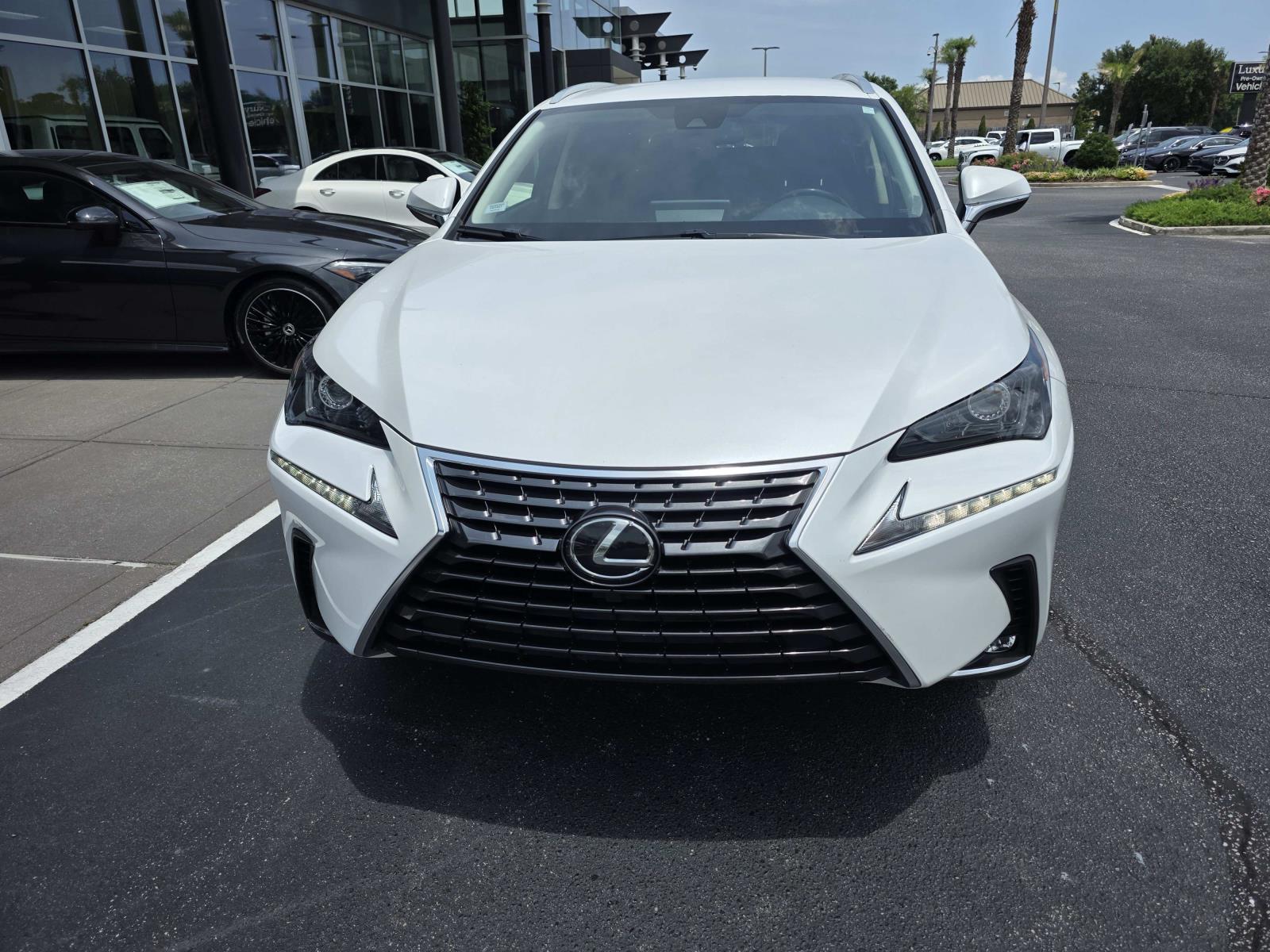2021 Lexus NX 300 photo 3