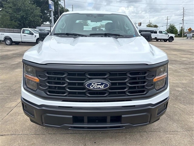 2025 Ford F-150 XL photo 2