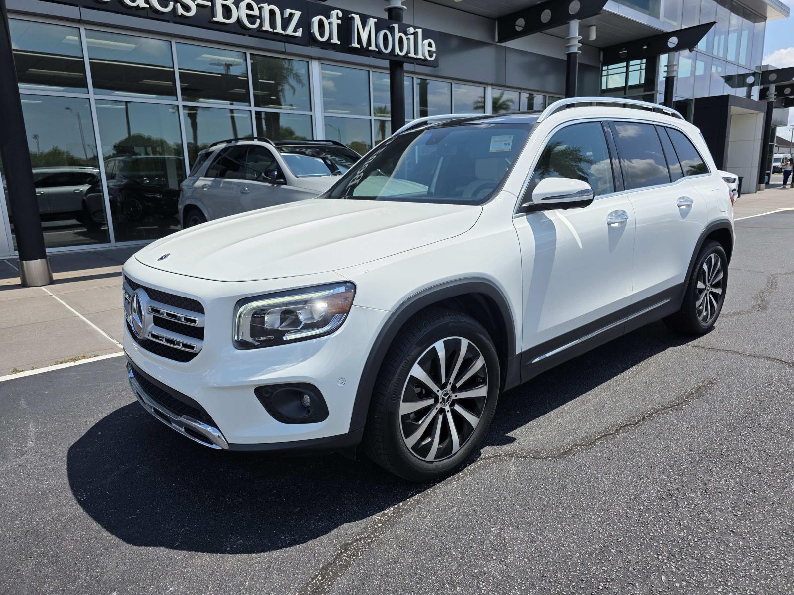 Certified 2022 Mercedes-Benz GLB Base with VIN W1N4M4HB4NW205028 for sale in Kenner, LA