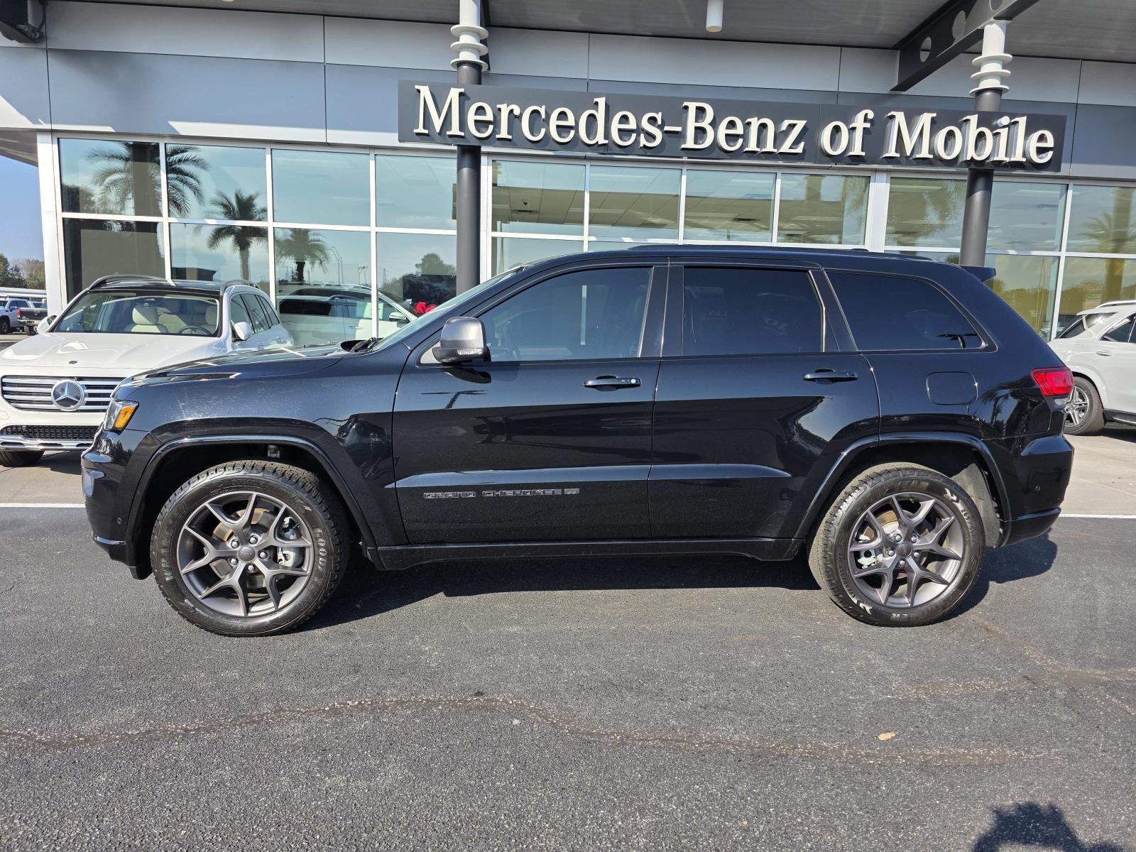 2021 Jeep Grand Cherokee 80th Edition's photo