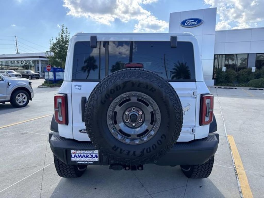 New 2025 Ford Bronco Badlands SUV