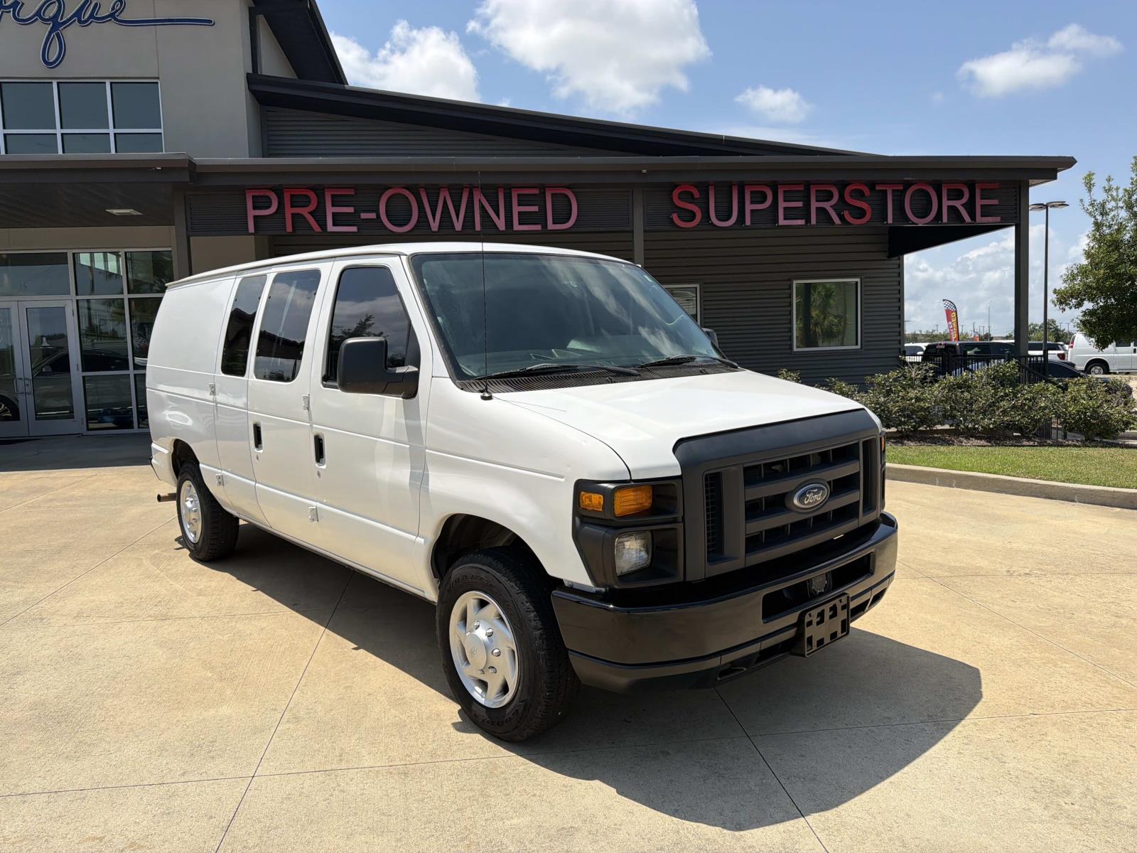 2013 Ford Econoline Cargo Van