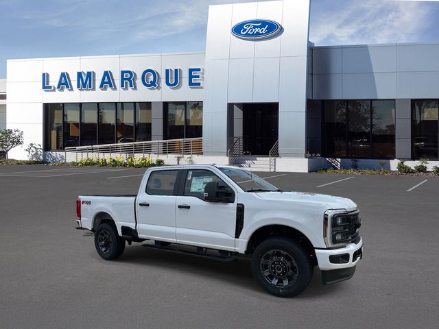 2026 Ford F-250 Super Duty XL's photo