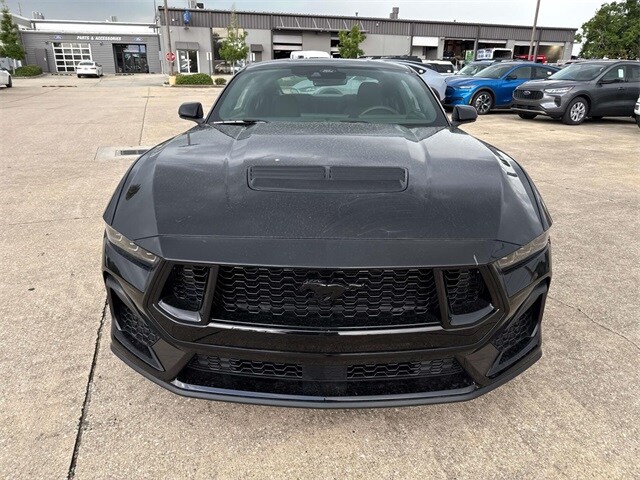 2025 Ford Mustang GT photo 2