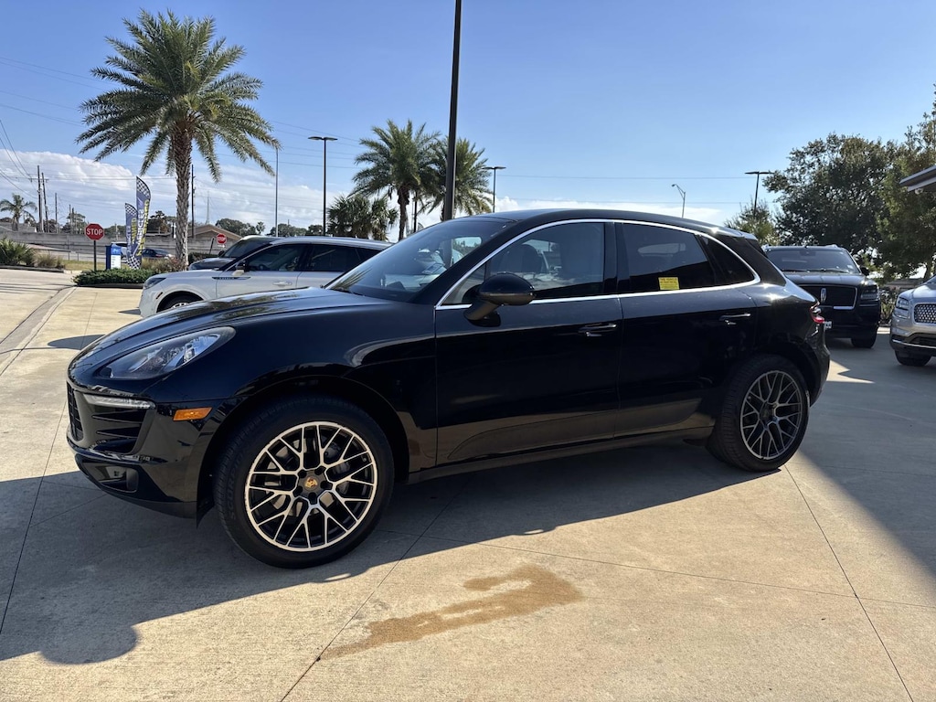 Used 2015 Porsche Macan AWD S Sport Utility