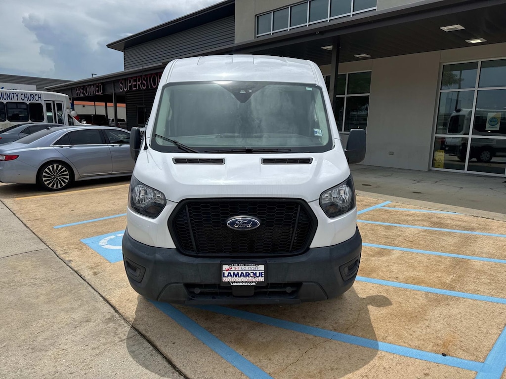 Used 2022 Ford Transit Passenger Wagon T-350 148 Med Roof XL RWD Full-size Passenger Van