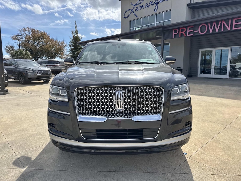 Used 2024 LINCOLN Navigator Premiere 4x4 Sport Utility