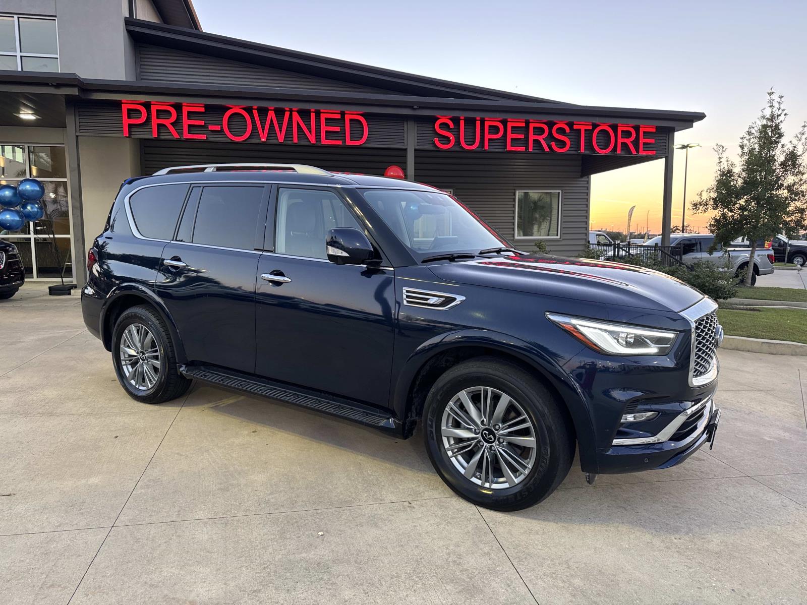 2024 INFINITI QX80 Luxe 4WD's photo