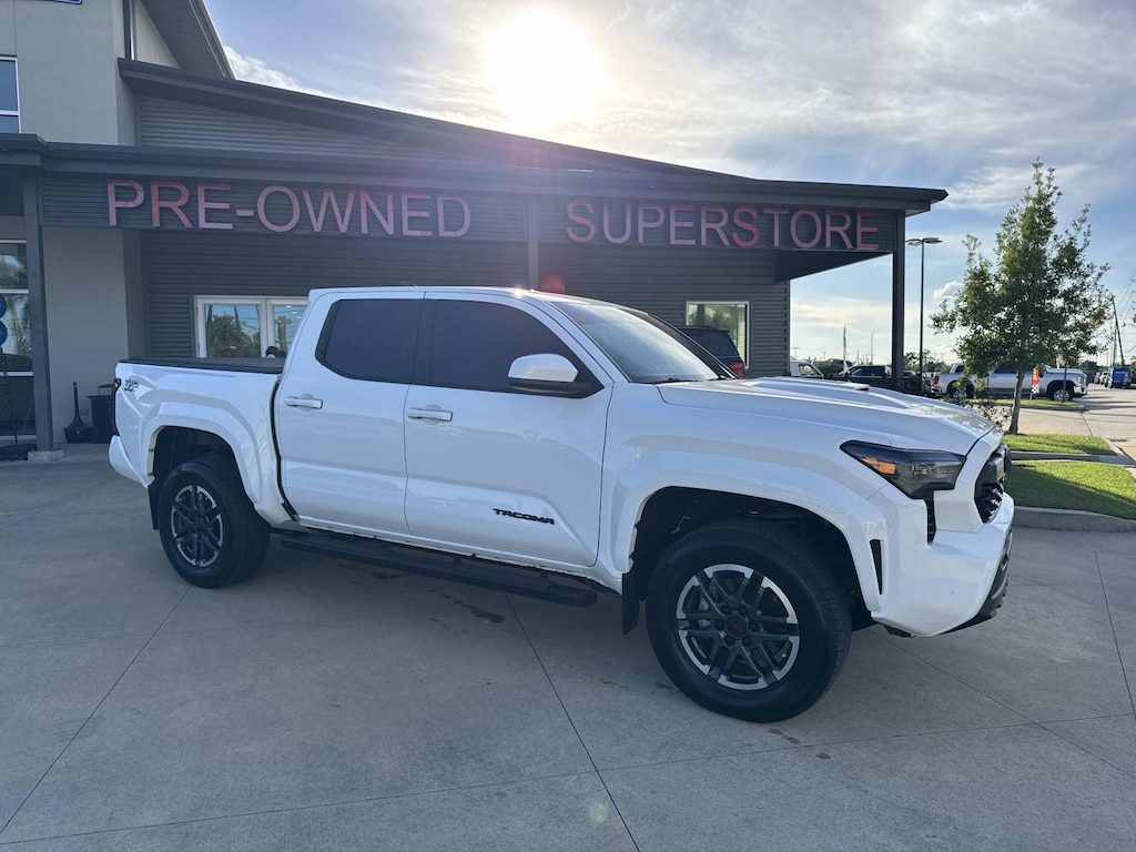 Used 2024 Toyota Tacoma 2WD TRD Sport Double Cab 5 Bed AT (Natl) Crew Cab Pickup